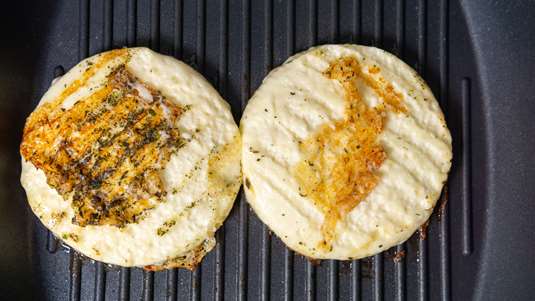 Σαγανάκι με Μέλι