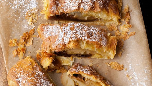 Strudel με Μήλα και Σοκολάτα