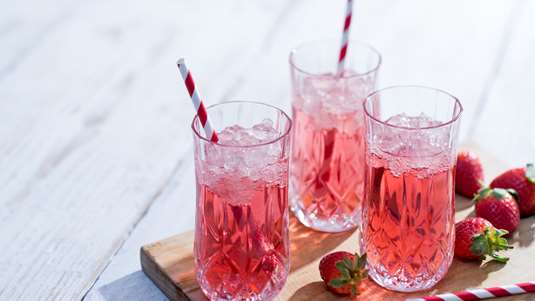 Λικέρ Φράουλα