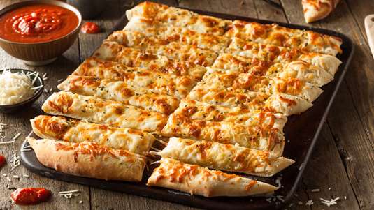 Εύκολα Κριτσίνια με Τυρί