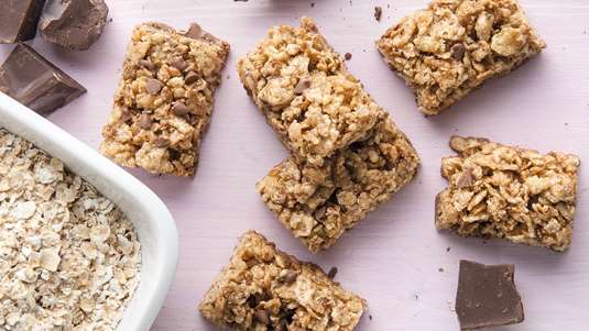 Σοκολατένιες Μπάρες χωρίς Ψήσιμο