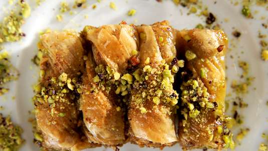 Σαραγλί με Σουσάμι