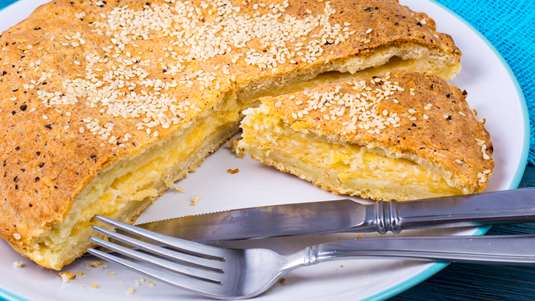 Mπουγάτσα με Τυρί