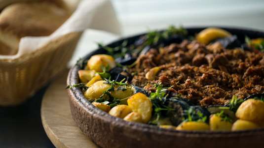 Γευστικό Φαγάκι με Μοσχάρι και Μελιτζάνες