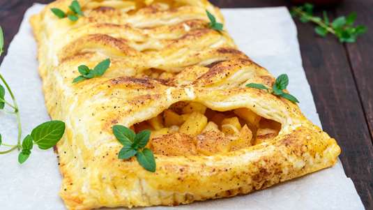 Καραμελωμένη Μηλόπιτα