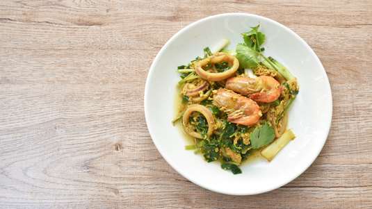 Σουπιές με Χόρτα