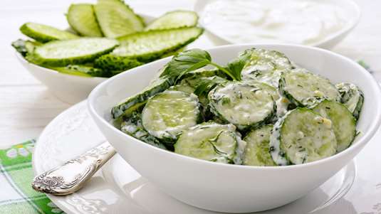 Aγγουροσαλάτα με Γιαούρτι