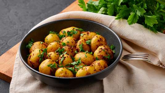 Πατάτες με Κουρκουμά