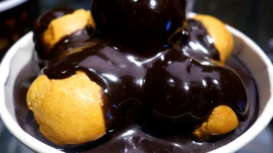 Το Προφιτερόλ