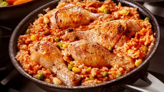 Κοτόπουλο με Ρύζι στο Φούρνο