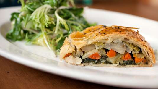 Εύκολη Πίτα με Λαχανικά