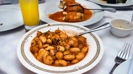 Γίγαντες στο Φούρνο με Χορταρικά