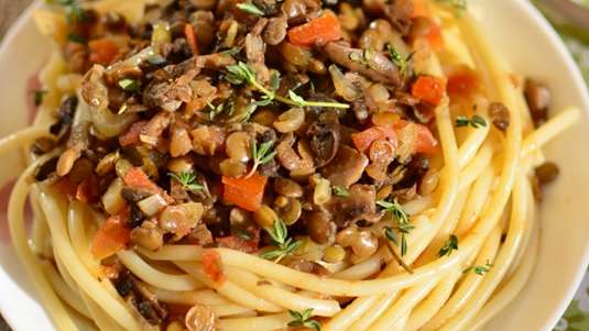 Μπολονέζ με Φακές