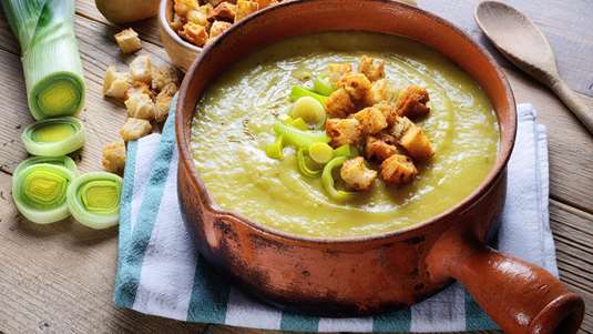 Σούπα µε Πράσα