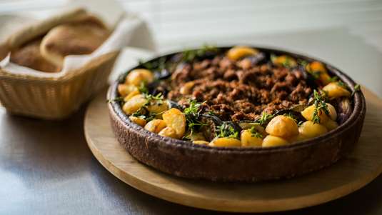 Μοσχαράκι με Μπίρα, Μελιτζάνες και Ρύζι