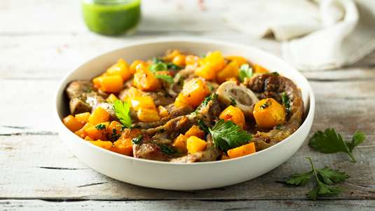 Χοιρινό με Λαχανικά στη Γάστρα