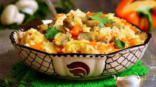 Ρύζι Φούρνου με Λαχανικά στη Γάστρα