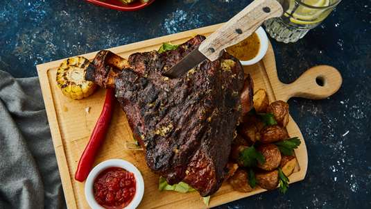 Κότσι Χοιρινό με Πατάτες