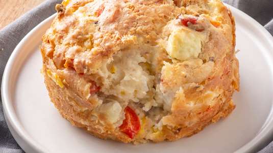 Κέικ με Ντομάτα και Φέτα
