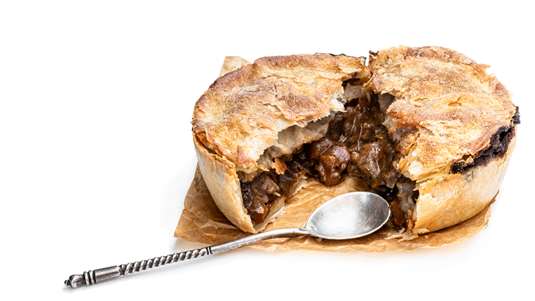 Πίτα με Μοσχαράκι και Γραβιέρα