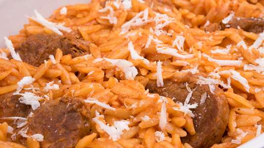 Κατσικάκι Παραδοσιακό Γιουβέτσι