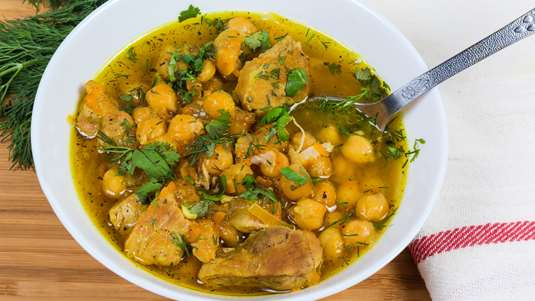 Λευκή Ρεβιθάδα με Χοιρινό