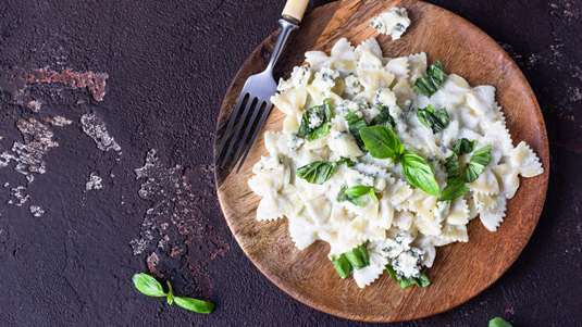 Μακαρόνια με Μυζήθρα