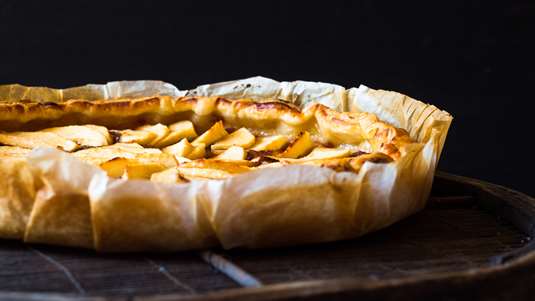 Πίτα με Μήλα και Κυδώνια