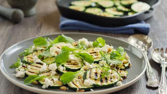 Γρήγορο Φαγητό με Κολοκυθάκια