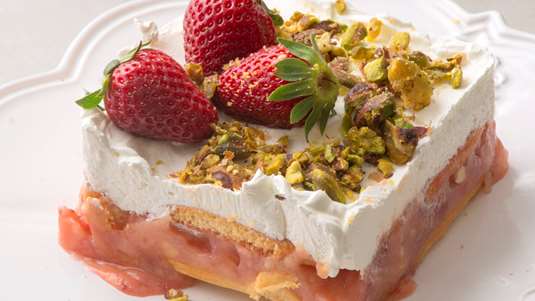 Φράουλες με Κρέμα και Σαβαγιάρ