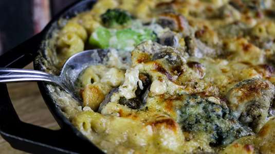 Μακαρόνια Φούρνου με Λαχανικά