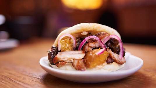 Γεμιστά Ψωμάκια με Κιμά