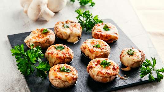 Μανιτάρια Γεμιστά με Κιμά και Κρέμα
