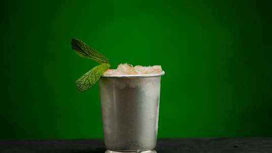 Πώς θα φτιάξεις το Mint Julep