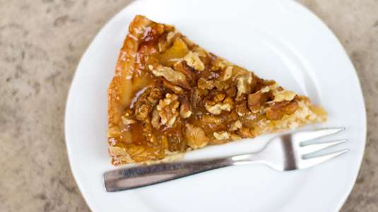 Τάρτα με Καρύδια και Μέλι