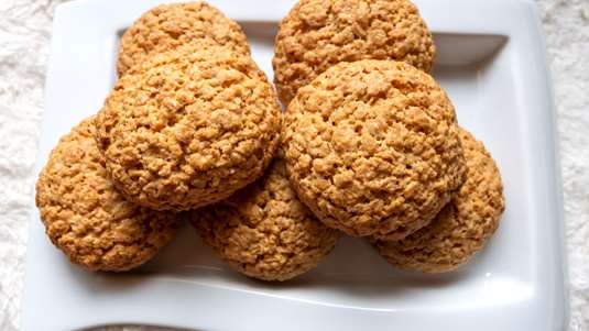 Μπισκότα με Πετιμέζι