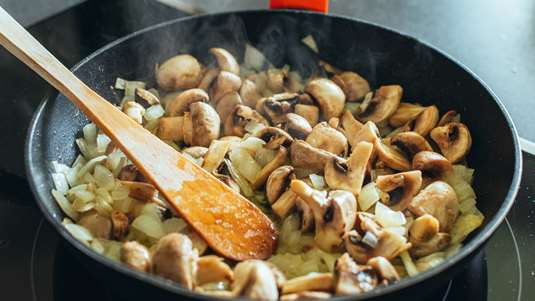 Μανιτάρια Πολίτικα