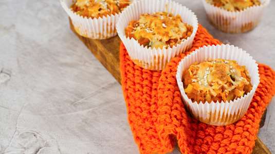 Muffin με Φέτα και Πορτοκάλι