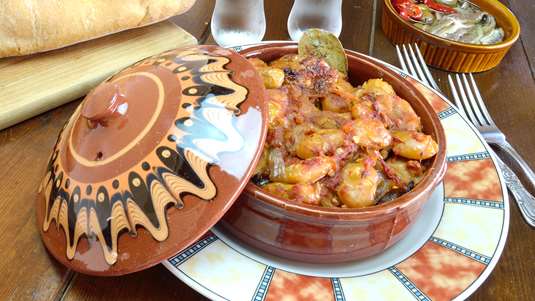 Γίγαντες με Μυρωδικά και Λαχανικά στο Φούρνο