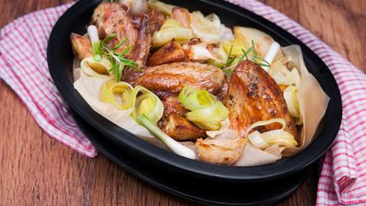 Πατάτες, Κοτόπουλο και Πράσα