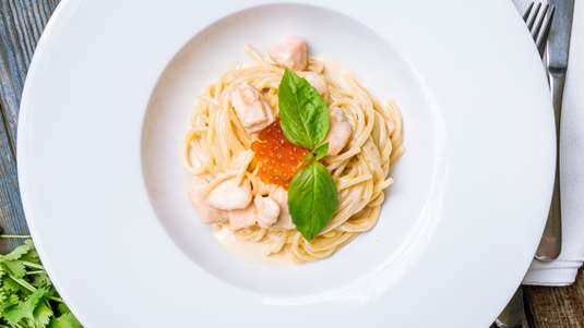 Φιλέτο Ψαριού με Ζυμαρικά