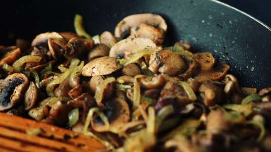 Τηγανιά με Μπίρα και Μανιτάρια