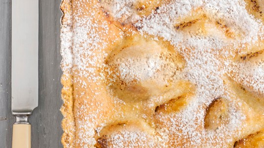 Μελόπιτα με Αχλάδια και Λεμόνι