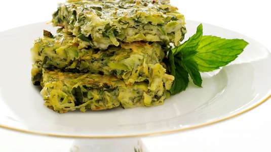 Κουρκουτόπιτα με Κολοκυθάκια