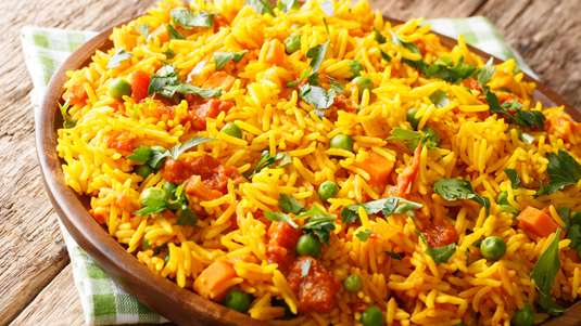 Κοκκινιστό Ρύζι με Λαχανικά