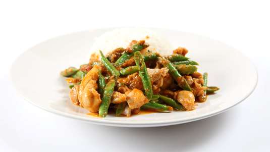 Φασολάκια Γιαχνί με Κοτόπουλο