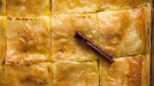 Γαλακτομπούρεκο με Σοκολατένια Κρέμα