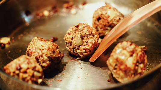 Κεφτέδες με Φρέσκια ρίγανη