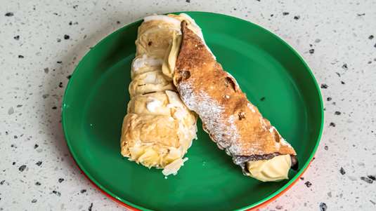 Γαλακτομπούρεκο σε Ρολά με Μέλι