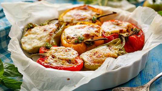 Πιπεριές Γεμιστές με Τυρί